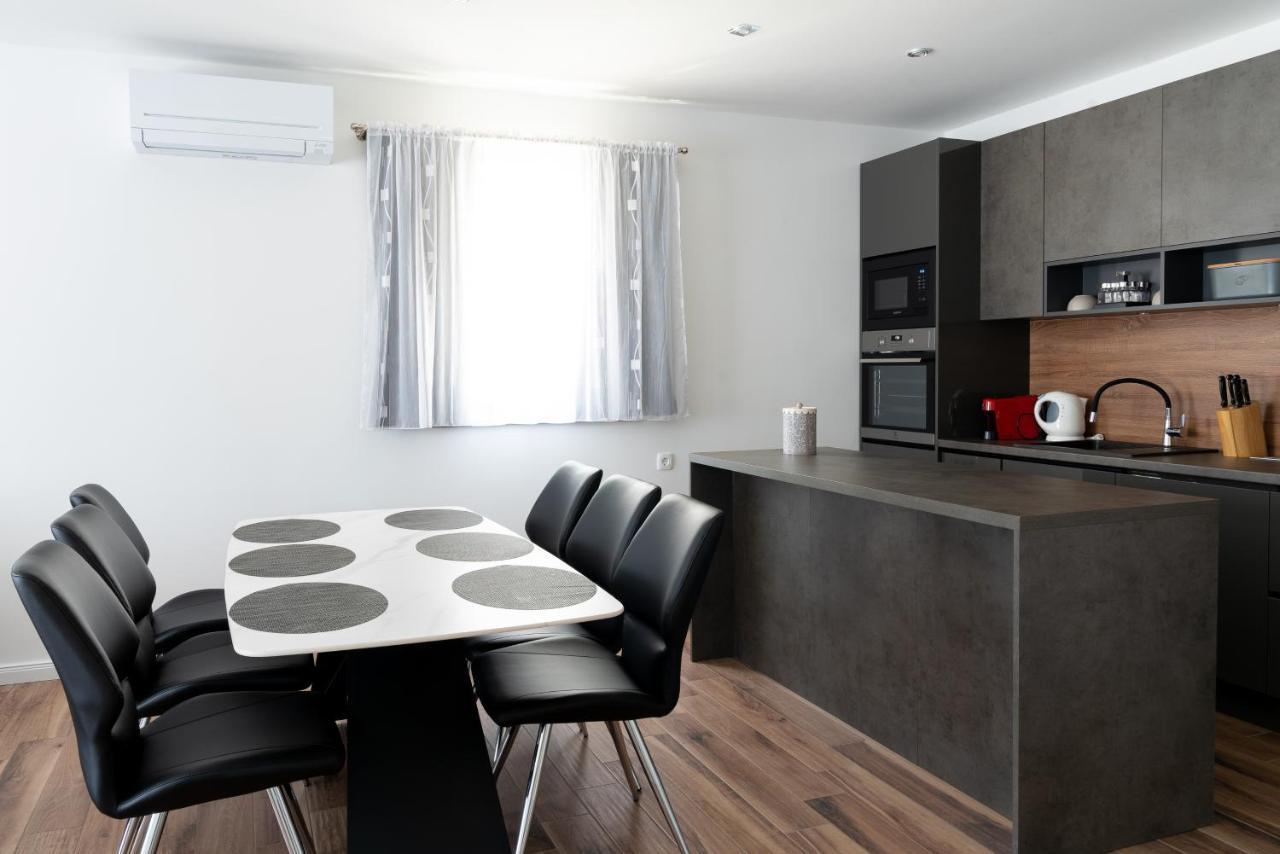 Onyx Apartment สปลิท ภายนอก รูปภาพ