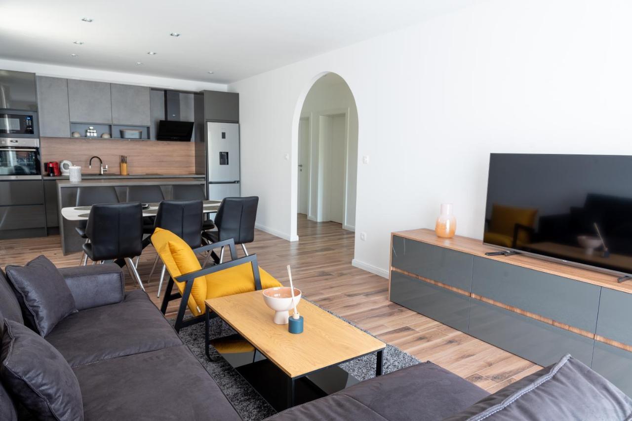 Onyx Apartment สปลิท ภายนอก รูปภาพ